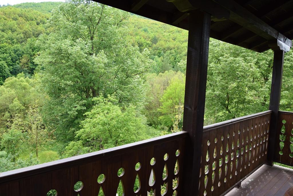 Golden Horn Guest House Iskrets Экстерьер фото